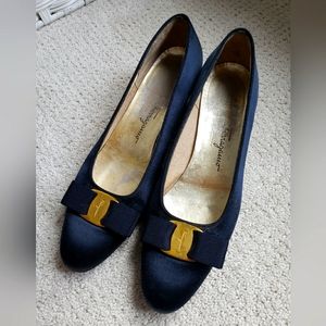 Navy Blue Ferragamo Ballet Flats